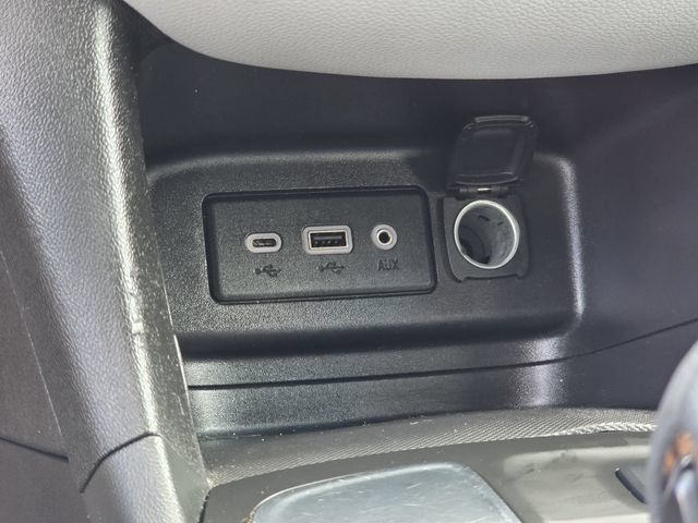 Used 2024 Chevrolet Equinox LT FWD image 18