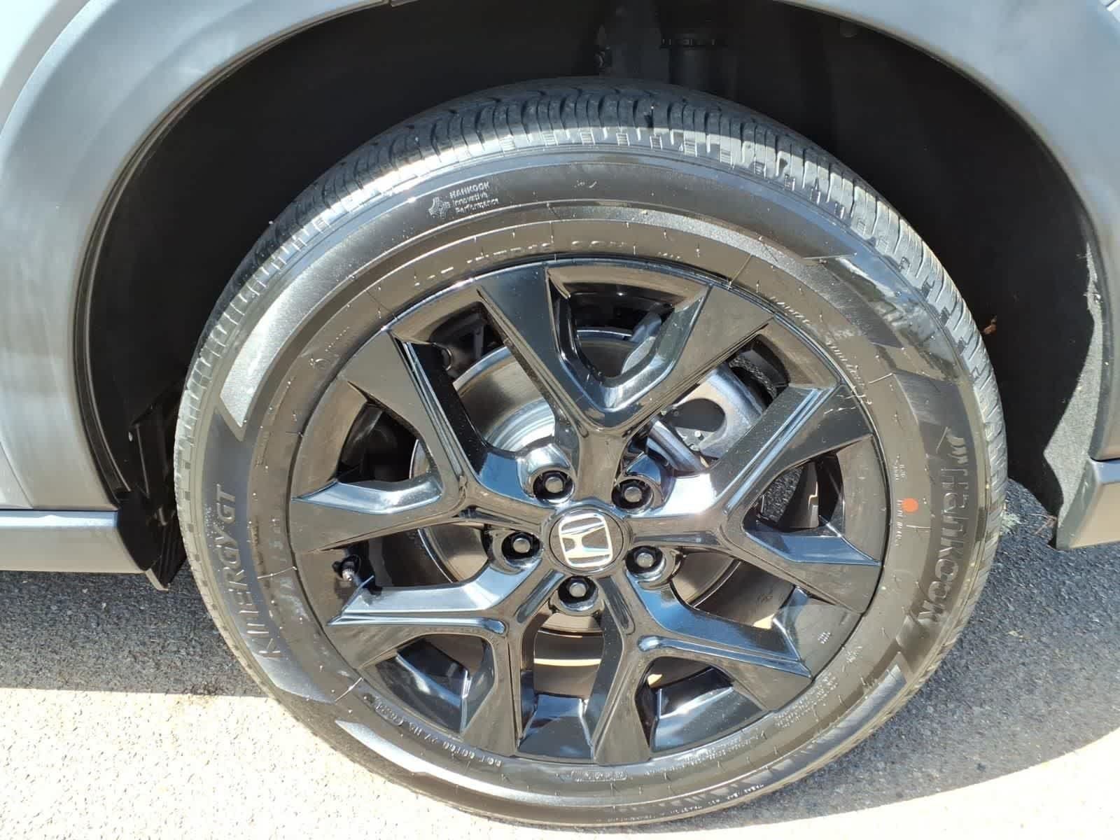 Used 2025 Honda HR-V Sport image 8