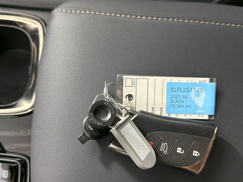 Certified 2025 Lexus RX 350 w/ Convenience Package AWD/4WD image 35