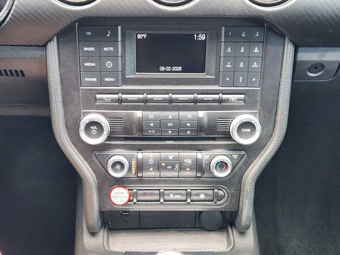 Used 2016 Ford Mustang Coupe RWD image 14