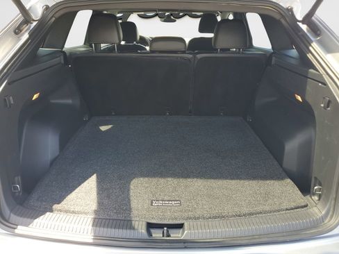 Used 2020 Volkswagen Atlas Cross Sport SEL AWD/4WD image 12