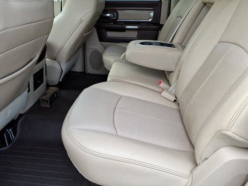 Used 2018 RAM 2500 Laramie image 13