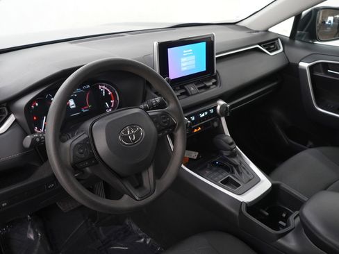 Used 2024 Toyota RAV4 XLE image 25