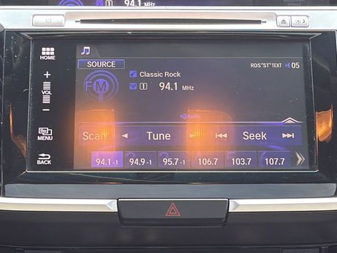 Used 2017 Honda Accord EX-L image 16