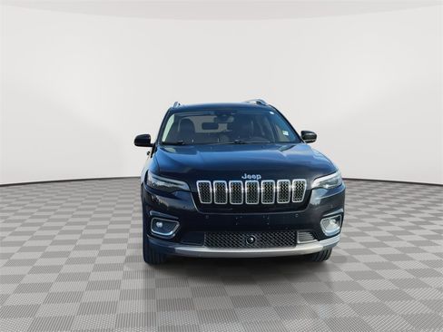 Used 2019 Jeep Cherokee Limited w/ Technology Group image 3