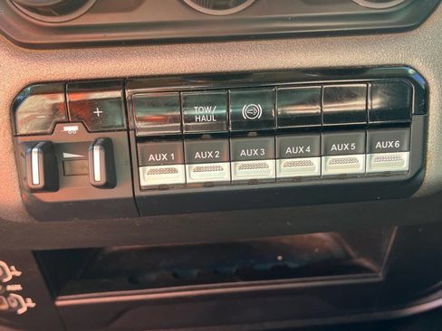 Used 2020 RAM 2500 Tradesman image 14