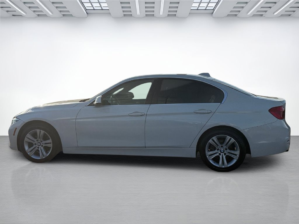 Used 2018 BMW 330i Sedan w/ Convenience Package RWD image 8