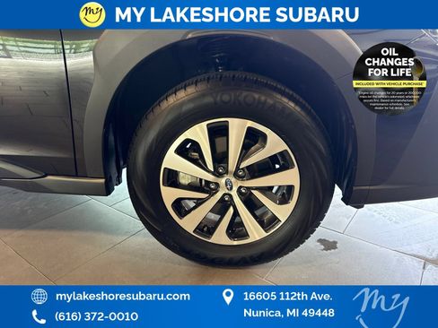 Certified 2025 Subaru Outback Premium AWD/4WD image 31