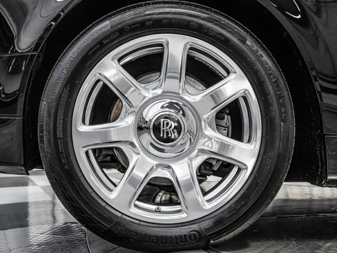 Used 2013 Rolls-Royce Phantom Sedan image 9