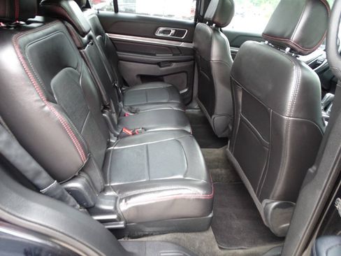 Used 2017 Ford Explorer 4WD Sport 3.5L 6-Cyl Turbo SUV image 51
