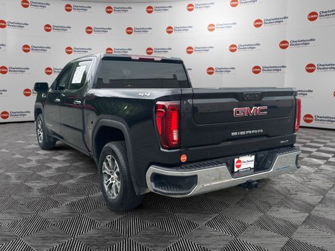 Used 2026 GMC Sierra 1500 SLT AWD/4WD image 3