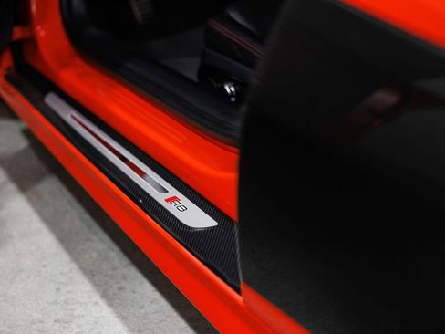 Used 2017 Audi R8 V10 plus image 11