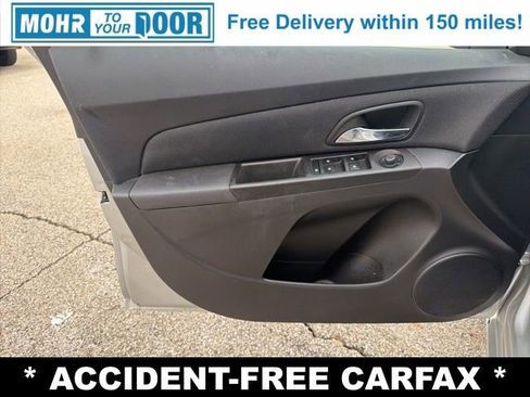 Used 2014 Chevrolet Cruze LT image 10