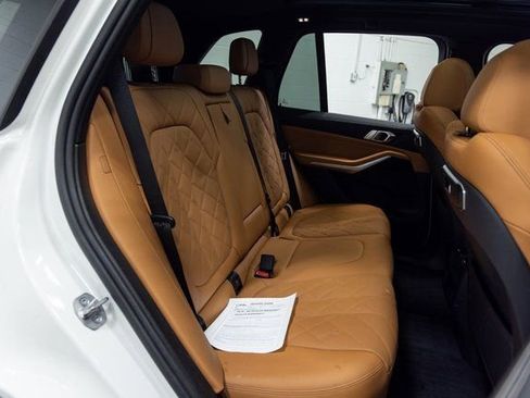 Certified 2024 BMW X5 xDrive40i image 24