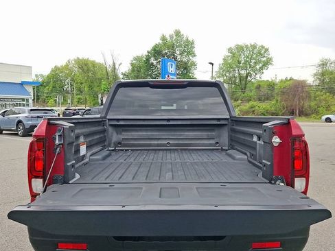 Used 2023 Honda Ridgeline Sport image 28