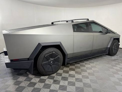 Used 2024 Tesla Cybertruck Cyberbeast AWD/4WD image 8