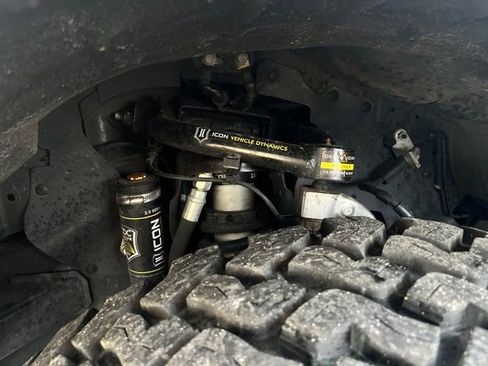 Used 2019 Ford Ranger Lariat w/ Equipment Group 501A Mid image 10