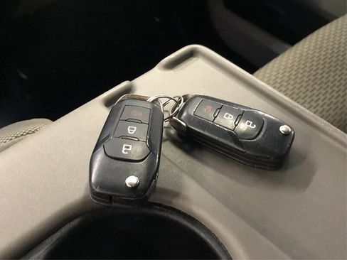 Used 2018 Ford F150 XLT image 23