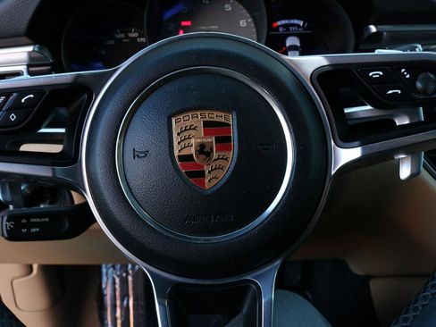 Used 2018 Porsche Macan S AWD/4WD image 41