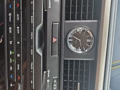 Used 2021 Lexus RX 350 AWD w/ Luxury Package image 19