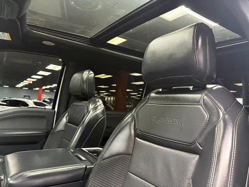 Used 2022 Ford F150 Raptor w/ Equipment Group 801A High AWD/4WD image 23
