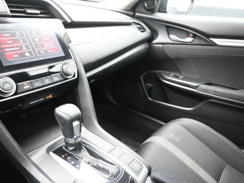Used 2016 Honda Civic EX image 28