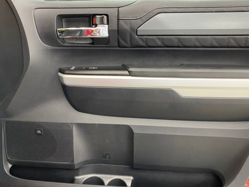 Used 2015 Toyota Tundra Platinum image 16