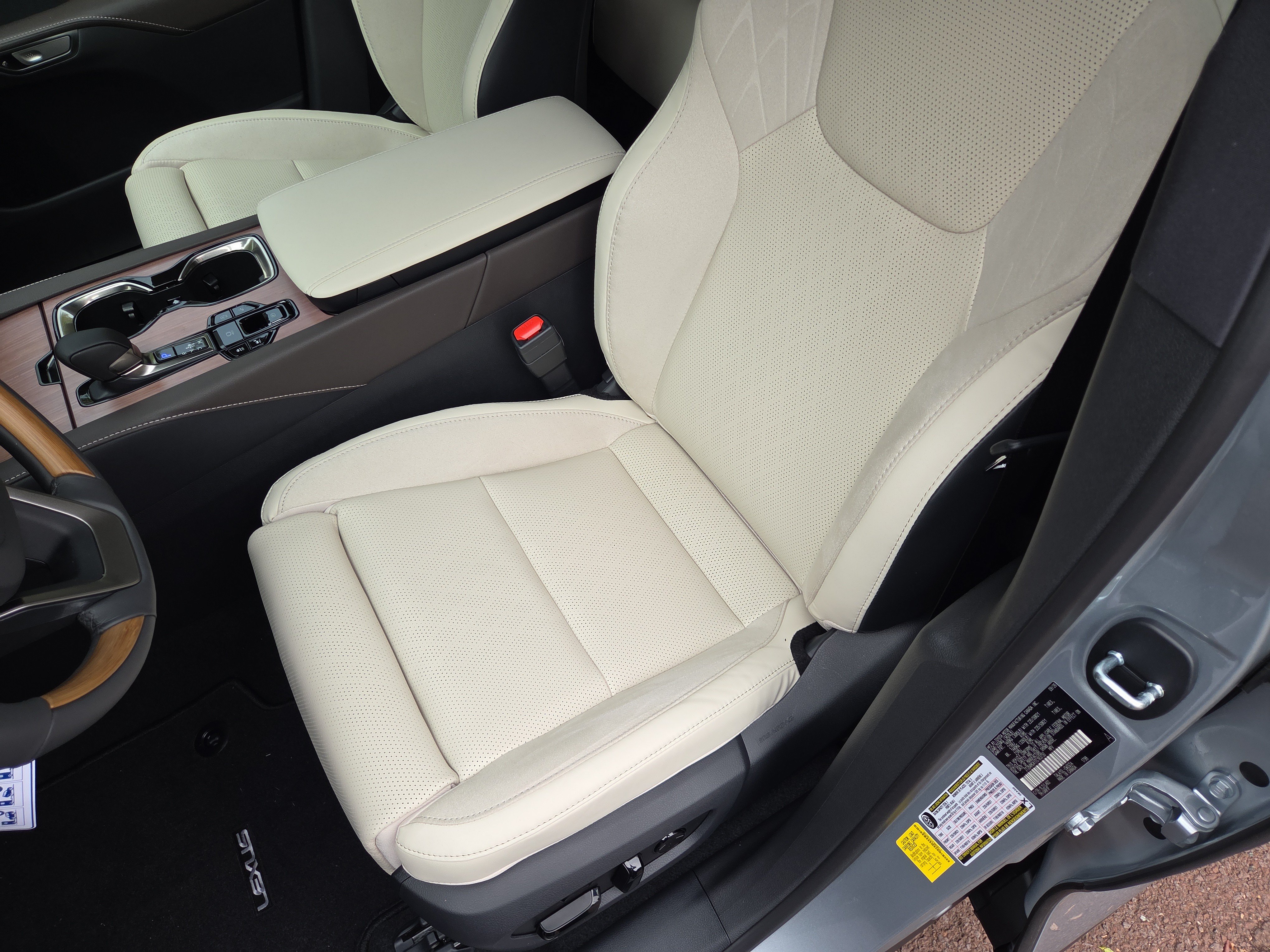 New 2026 Lexus RX 350 AWD w/ Convenience Package image 8