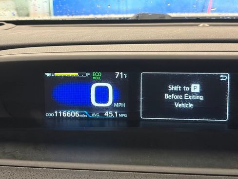 Used 2019 Toyota Prius Limited w/ Premium Convenience Package FWD image 32