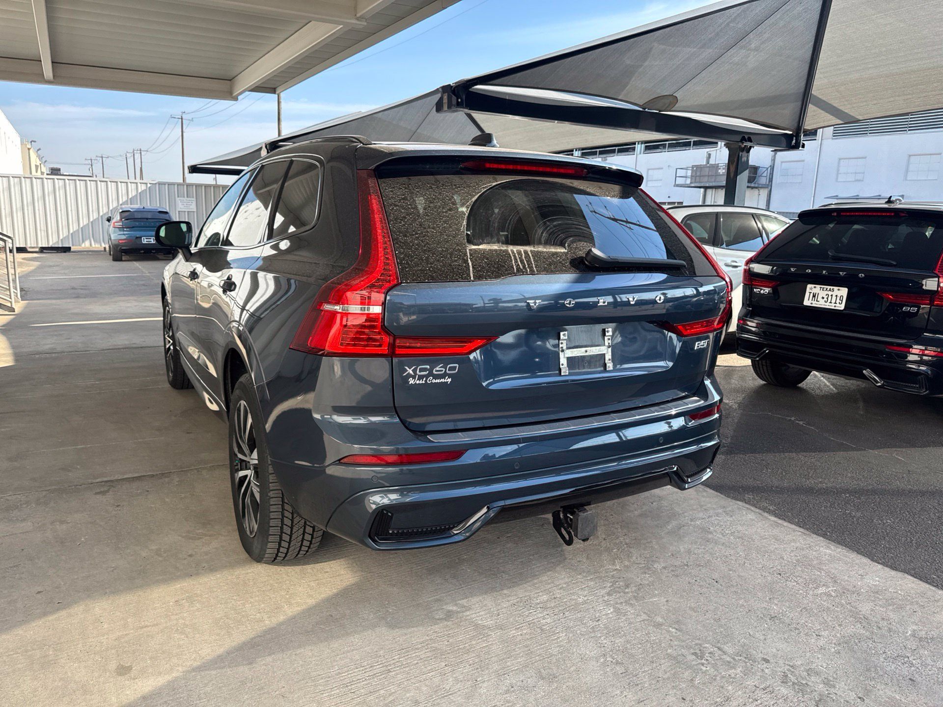 Used 2024 Volvo XC60 B5 Core w/ Protection Package Premier AWD/4WD image 8
