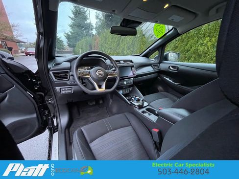 Used 2023 Nissan Leaf SV Plus image 32