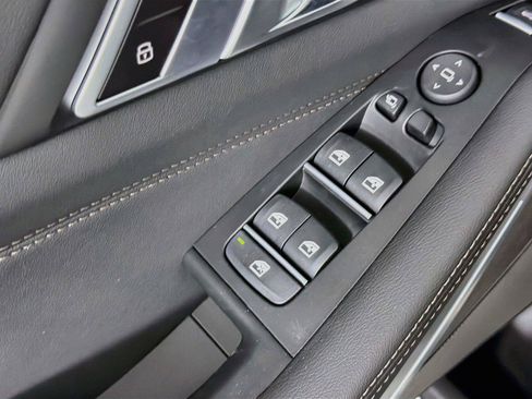 New 2026 BMW X5 sDrive40i w/ Climate Comfort Package RWD image 18