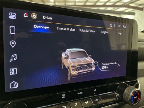 Used 2024 Chevrolet Colorado W/T image 31