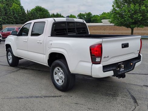 Used 2023 Toyota Tacoma SR AWD/4WD image 10