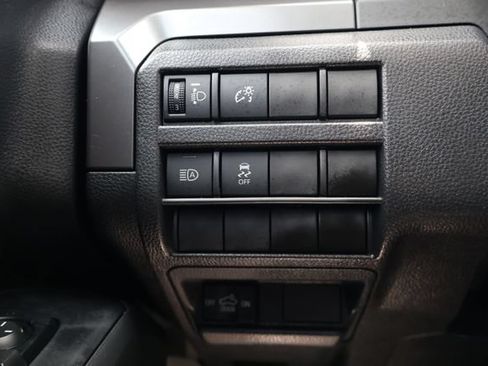 Used 2025 Toyota Tacoma SR5 RWD image 16