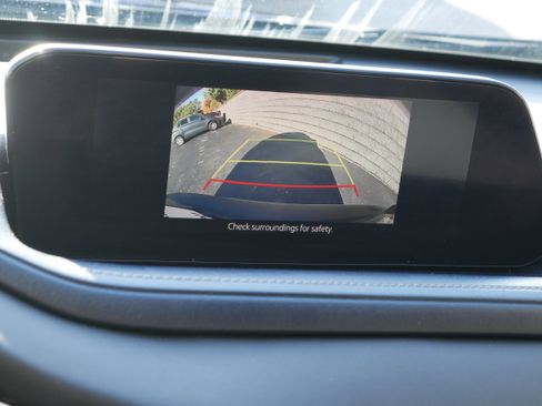 Used 2020 MAZDA CX-30 FWD w/ Preferred Package image 17