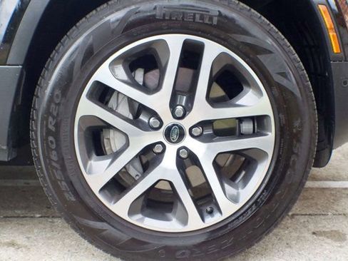 Used 2025 Land Rover Defender 110 S AWD/4WD image 57