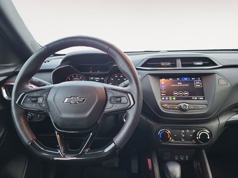 Used 2023 Chevrolet TrailBlazer RS image 14