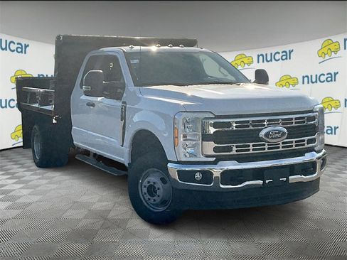 New 2025 Ford F350 XL w/ XL Chrome Package image 1