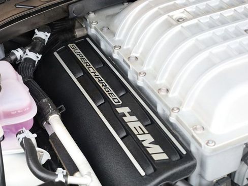 Used 2021 Dodge Charger SRT Hellcat w/ Harman/Kardon Audio Group image 15