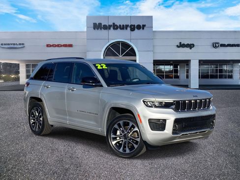 Used 2022 Jeep Grand Cherokee Overland w/ Luxury Tech Group IV image 1