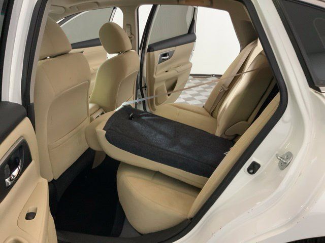 Used 2015 Nissan Altima 2.5 SV w/ Convenience Package FWD image 31