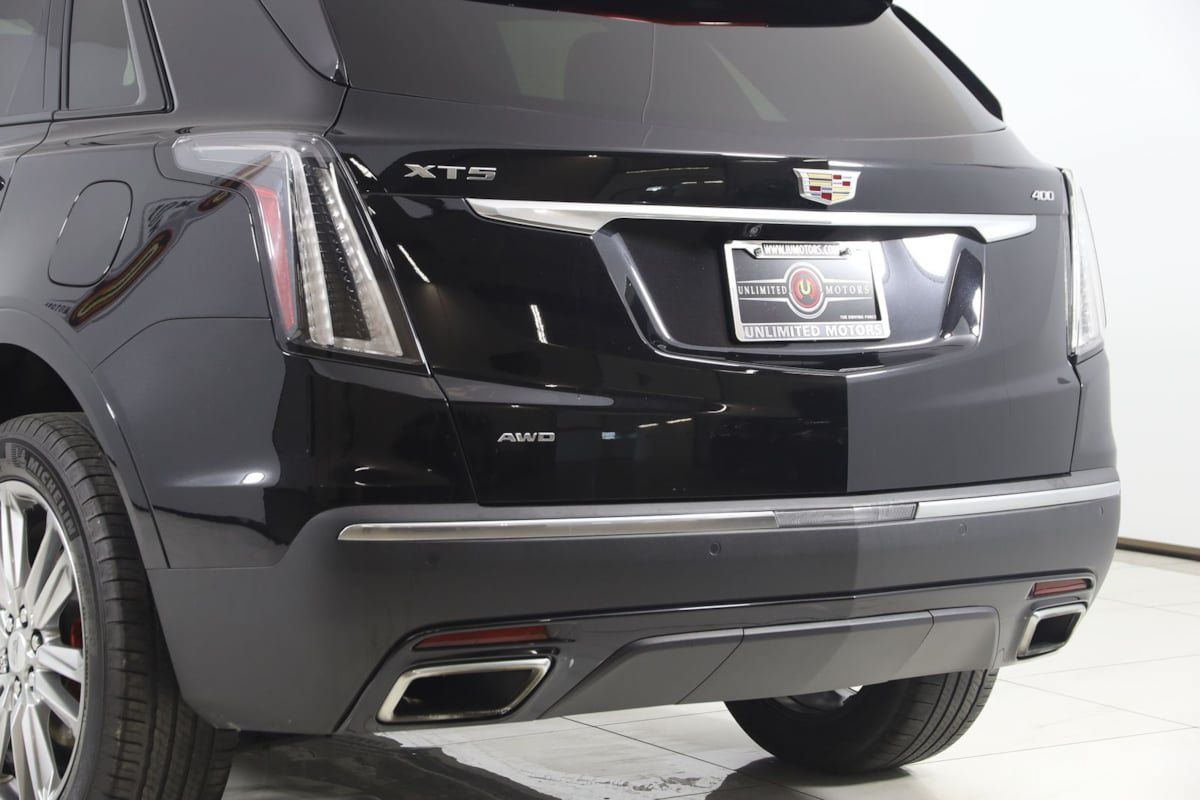 Used 2023 Cadillac XT5 Sportv w/ LPO, Floor Liner Package AWD/4WD image 25