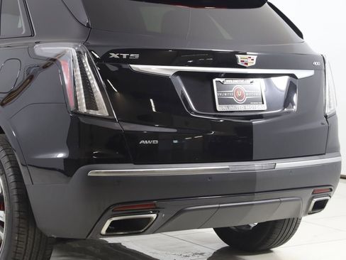 Used 2023 Cadillac XT5 Sportv w/ LPO, Floor Liner Package AWD/4WD image 25