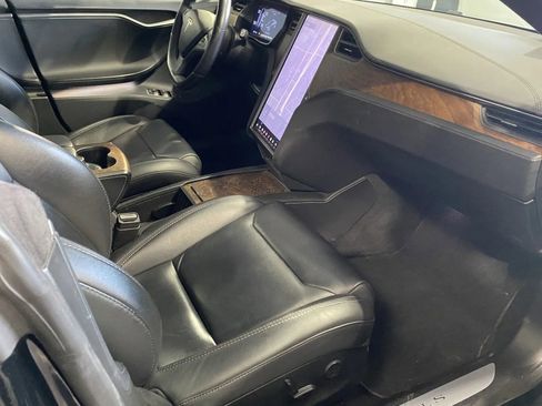 Used 2018 Tesla Model S 75D image 6