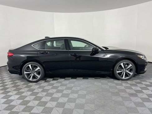 Certified 2025 Acura TLX w/ Technology Package image 8