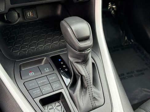 Certified 2024 Toyota RAV4 LE image 24