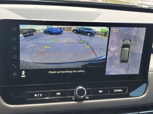 New 2025 Mitsubishi Outlander SE image 17