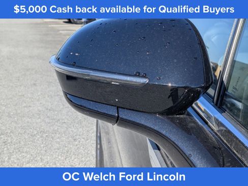 New 2026 Lincoln Corsair Premiere image 14