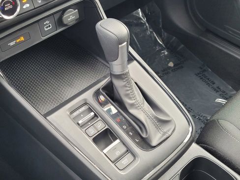 Certified 2025 Honda CR-V LX image 27